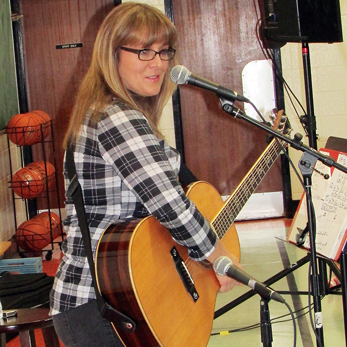 Country singer Michelle Wright stopped by her former elementary school March 9 – Merlin Area Public School – to perform and speak to the students.